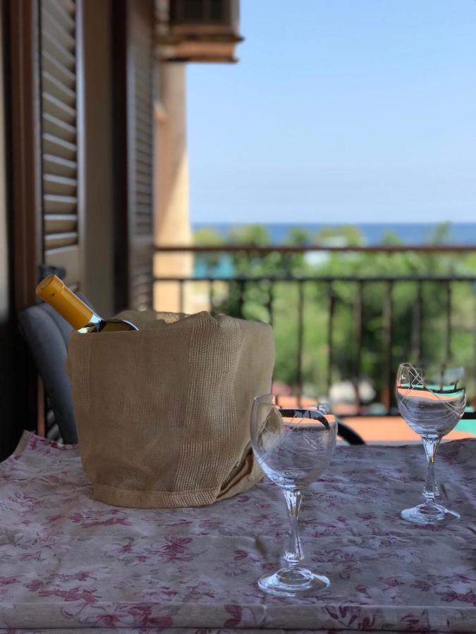 Kostas-Apartment Ierissos Dış mekan fotoğraf